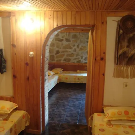 House Pangovski